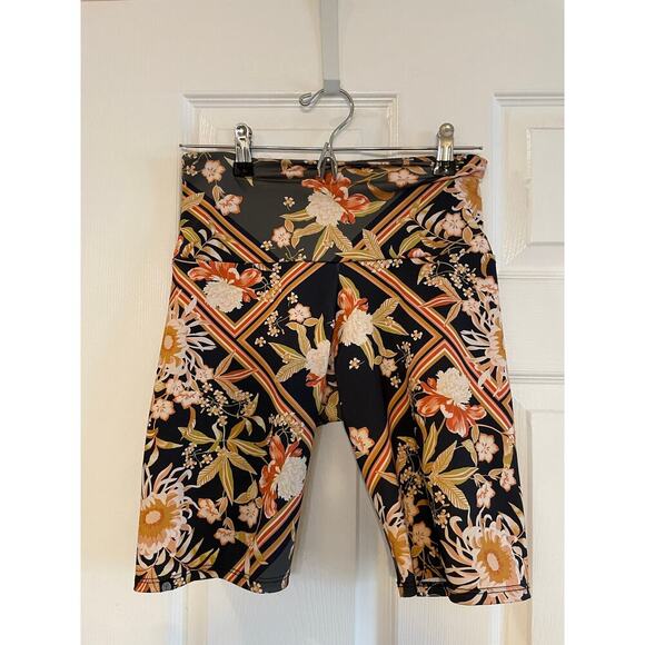 Free People Movement + ONZIE Floral and Geometric print Biker shorts S/M - Picture 3 of 11
